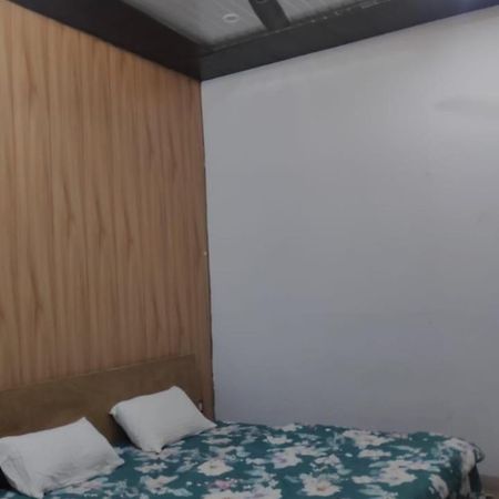 Hotel Trishul Inn Karnaprayāg Eksteriør billede
